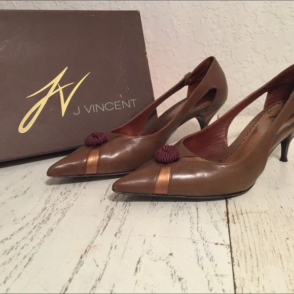 J Vincent Heels Side cut out Size 6.5 - Picture 2 of 9